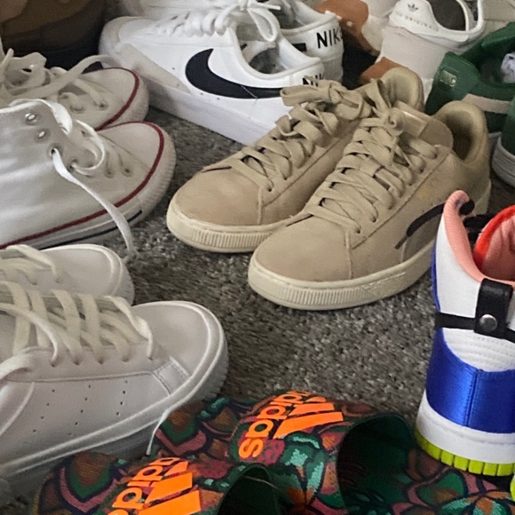 Shoes… shoes…. and MORE SHOES!! - Picture 2 of 2